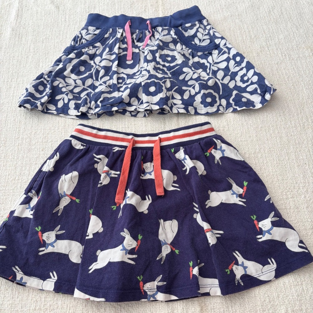 Mini Boden Girls Jersey Skort Set 2 Pack Bunny Floral Navy Blue 6-7Y 122cm